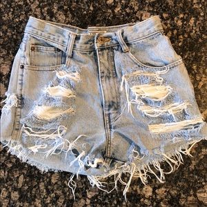 Light denim destroyed shorts